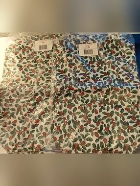 Longaberger Holly Holiday Reversible Fabric Placemats New Two Sets USA Made